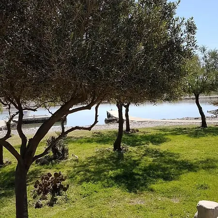 Βίλα Jadra *